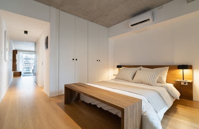 Rent of a modern and quiet 2-room apartment, Buenos Aires, Recoleta, Argentina